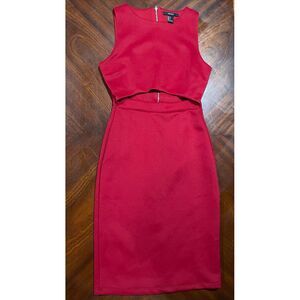 Forever‎ 21 women's midi red dress with peekaboo midriff size small